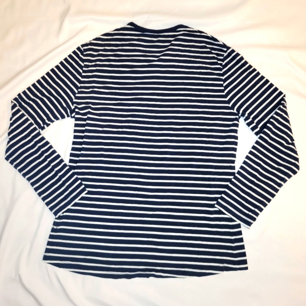 Lululemon 5 Year Basic Large Long Sleeve Yachtie … - image 4